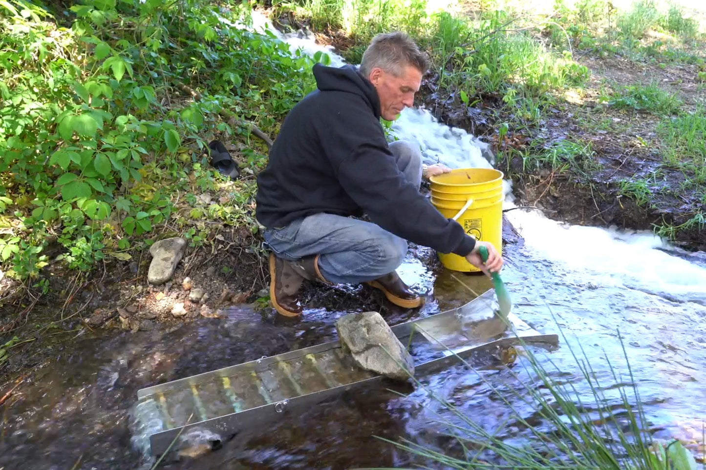 Sluice Fox Complete Gold Mining Kit with Sluice Box
